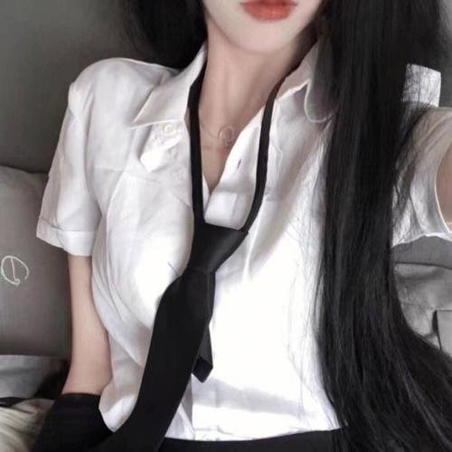 黑白
